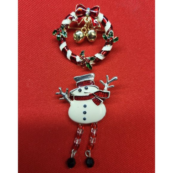 Christmas Pins/ Brooch Set of 2 Christmas Snowman & Candy Cane Wreath Pins - Picture 3 of 9